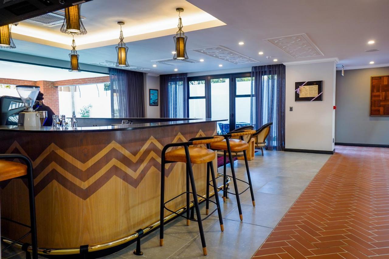 Sanctuary Mandela Hotel โจฮันเนสเบิร์ก ภายนอก รูปภาพ